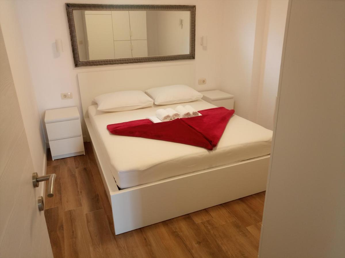 Apartmani Kujundzic Duće エクステリア 写真