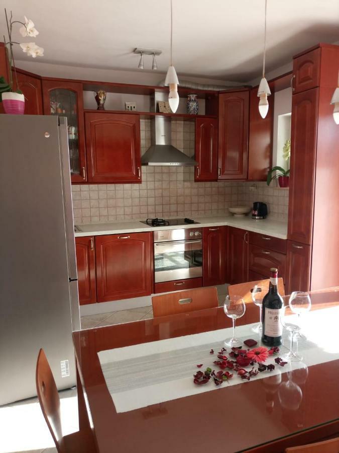Apartmani Kujundzic Duće エクステリア 写真