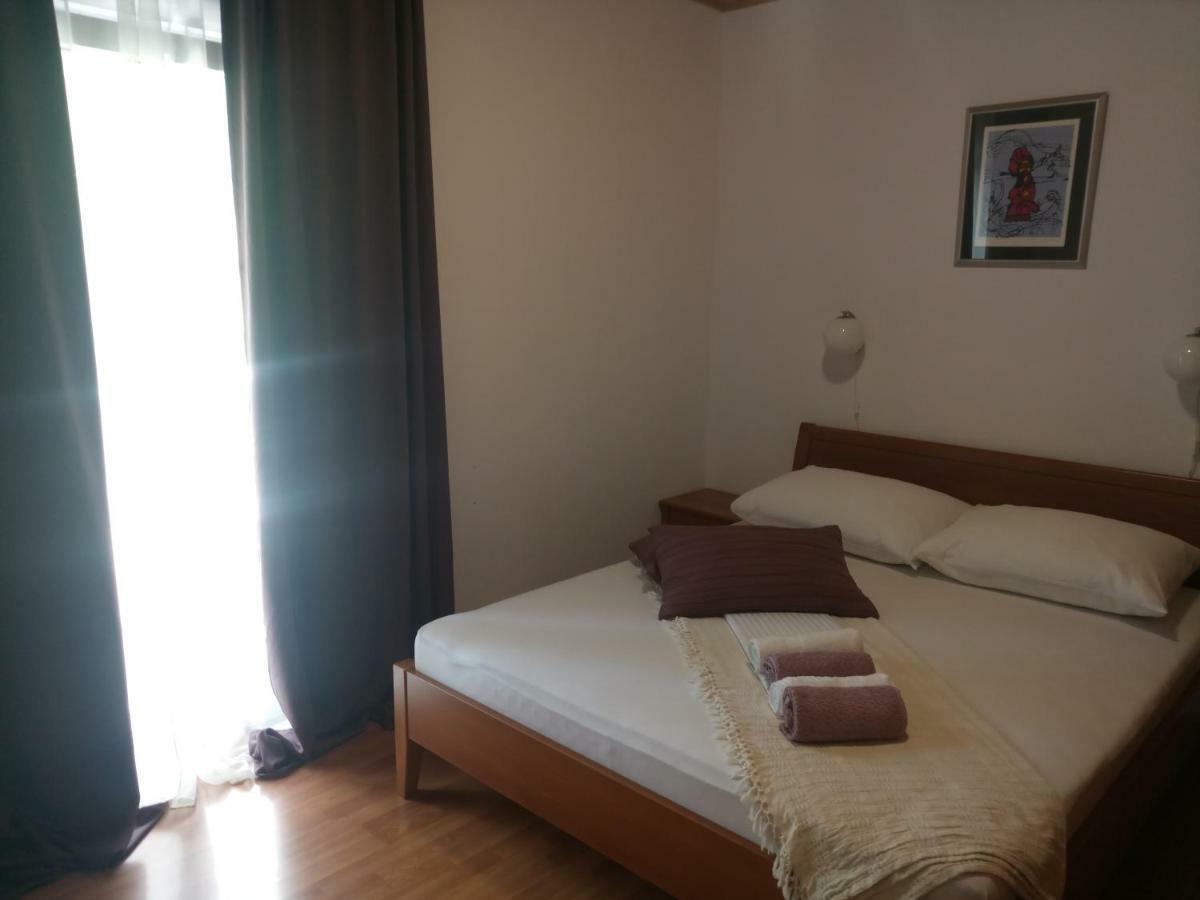 Apartmani Kujundzic Duće エクステリア 写真