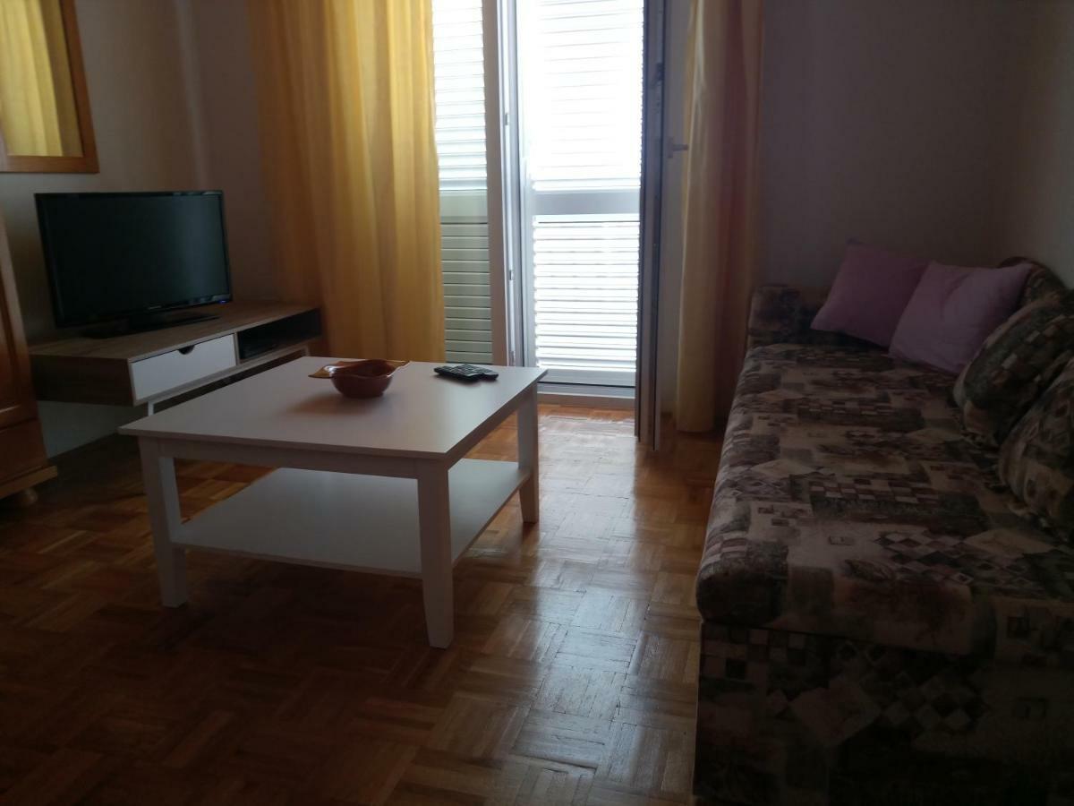 Apartmani Kujundzic Duće エクステリア 写真